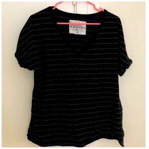 Frank & Eileen Tee Lab LAB225EJ Stripe V-Neck Tee